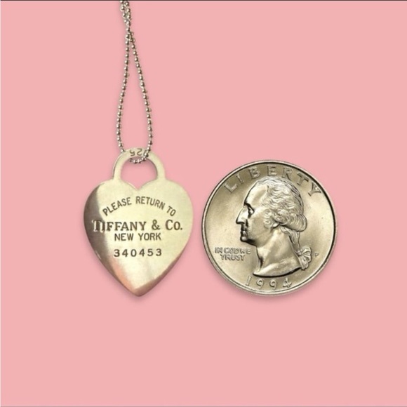 Tiffany & Co. Vintage 925 Sterling Silver Med Return To Tiffany Heart Necklace - Picture 3 of 5